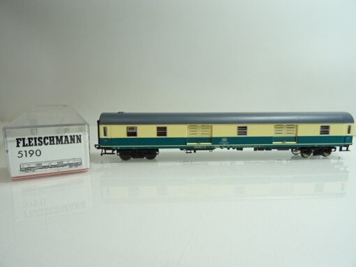 Fleischmann H0 5190 Gepäckwagen der DB in OVP PR430