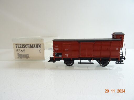 Fleischmann H0 5365 gedeckter Güterwagen mit Bremserhaus der DR in OVP PR4360