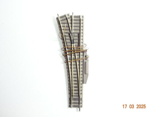 Fleischmann H0 6170W Weiche links mit Antrieb siehe Foto CK6675 o.