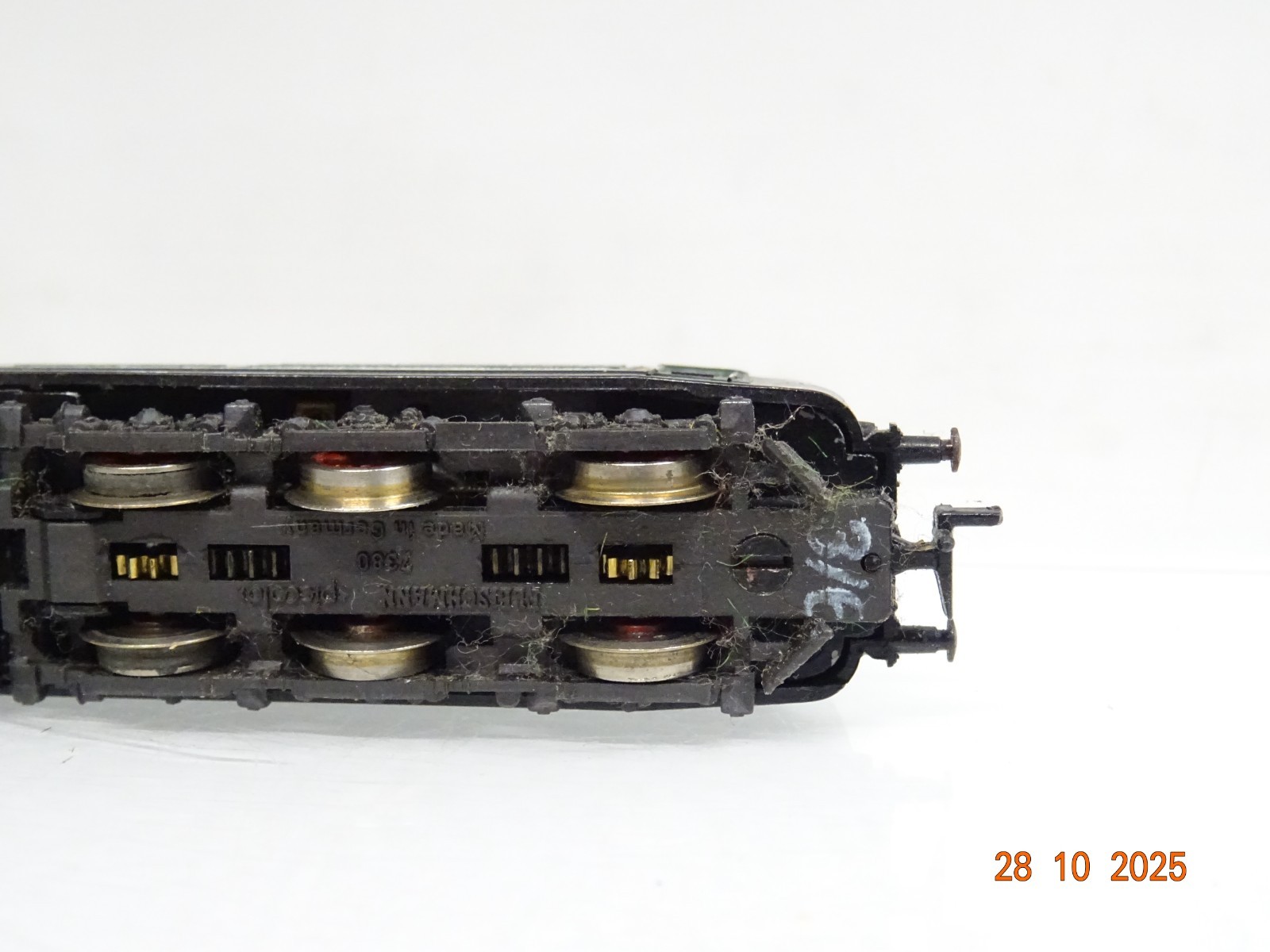 Fleischmann N 7380 E-Lok BR 151 032-0 der DB JL3880 o. – Bild 6