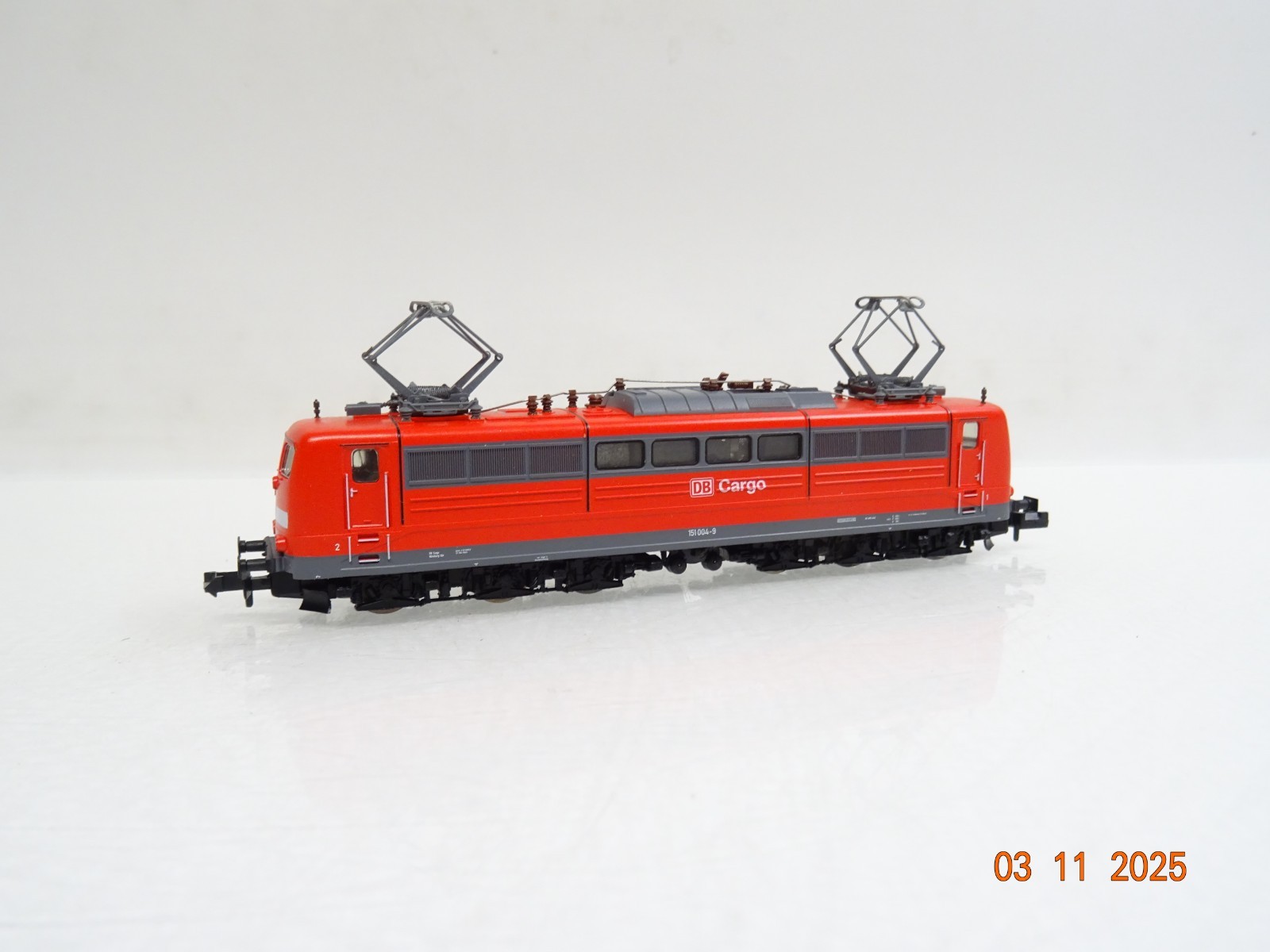 Fleischmann N 7383 E-Lok BR 151 004-9 der DB Cargo in OVP JL4085 – Bild 3