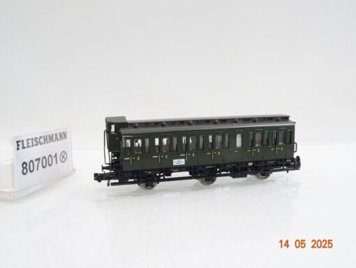 Fleischmann N 807001K Abteilwagen 3achs. 2.Kl. der DB in OVP JL655