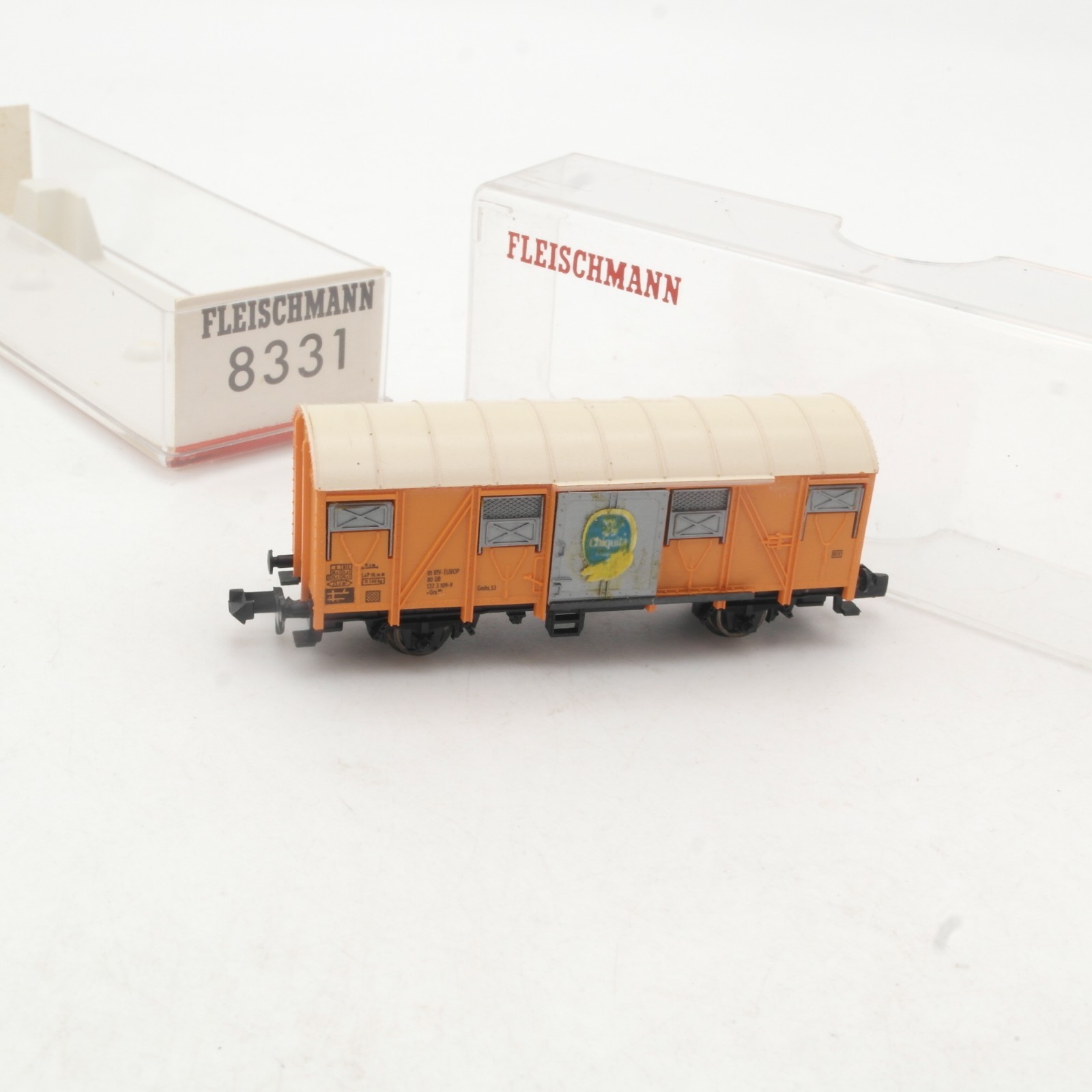 Fleischmann N 8331 gedeckter Güterwagen Chiquita in OVP RR4935 – Bild 3