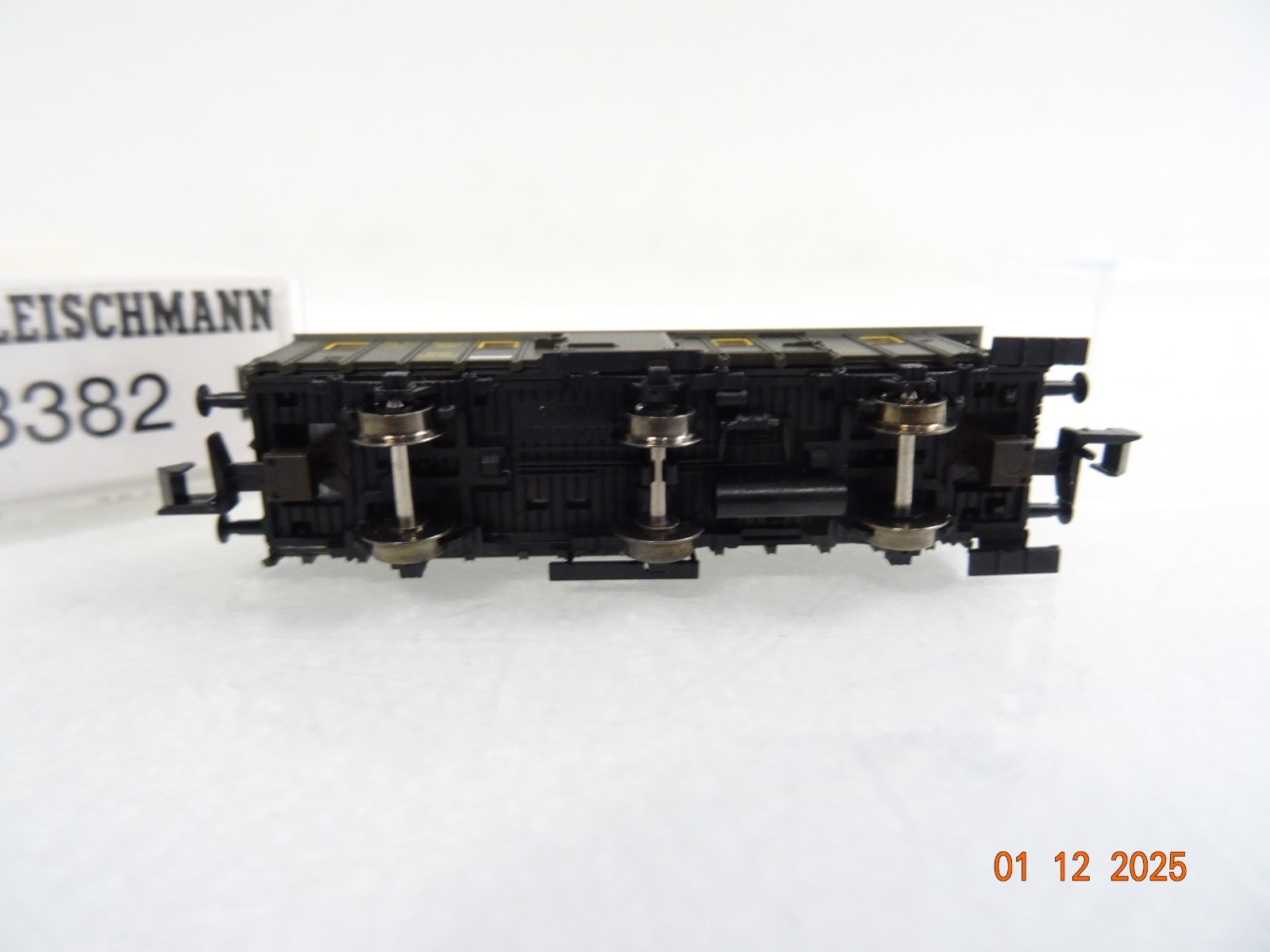 Fleischmann N 8382 K Personenwagen Heizwagen der DR in OVP RR5165 – Bild 4