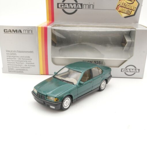 Gama mini 1:43 BMW 325i in OVP QR7504