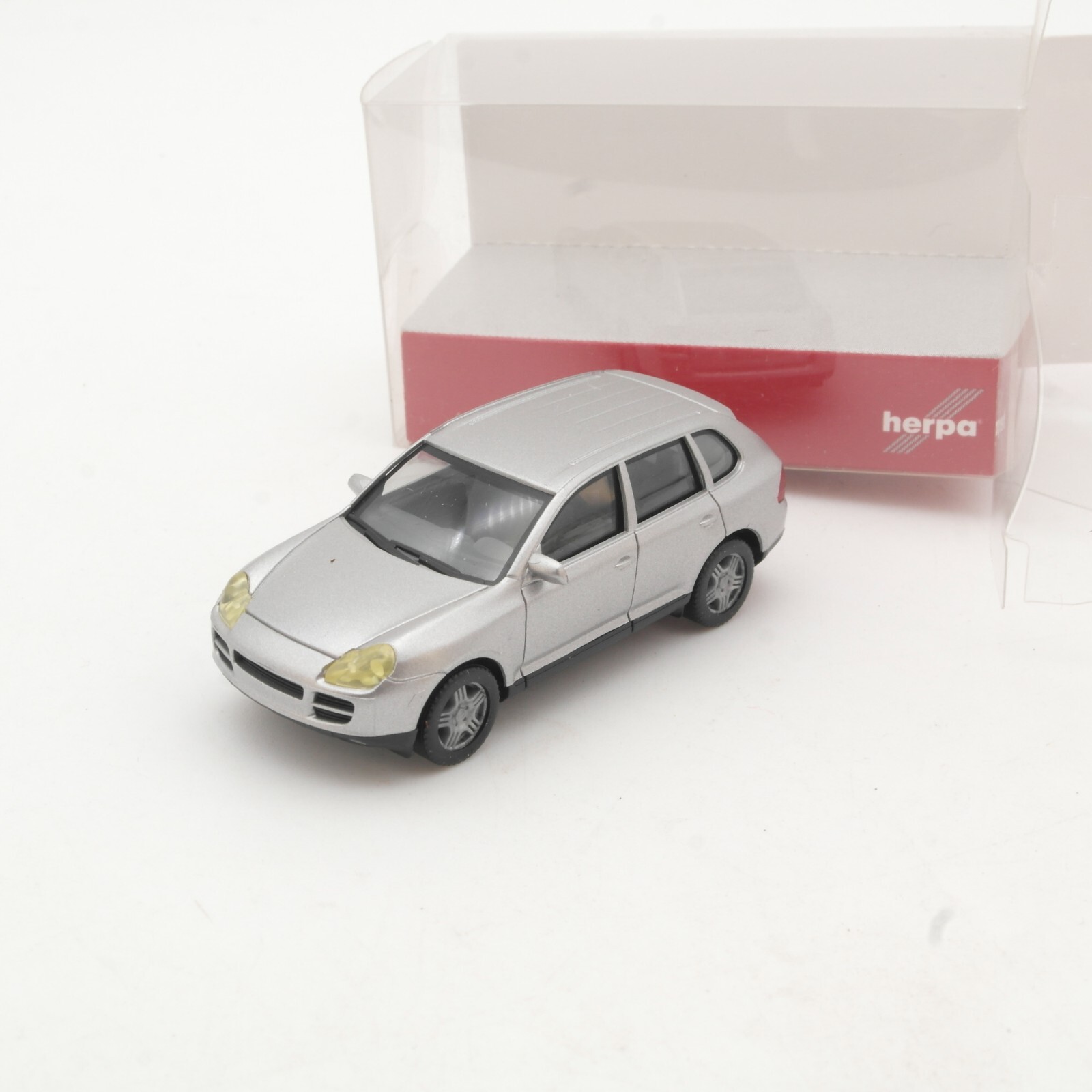 Herpa 1:87 033145 Porsche Cayenne SUV metallic in OVP QR7790