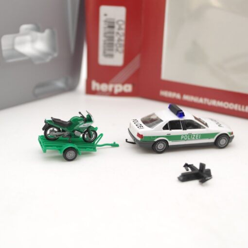 Herpa 1:87 042482 BMW 325i Polizei mit Anhänger in OVP QR8861 – Bild 3