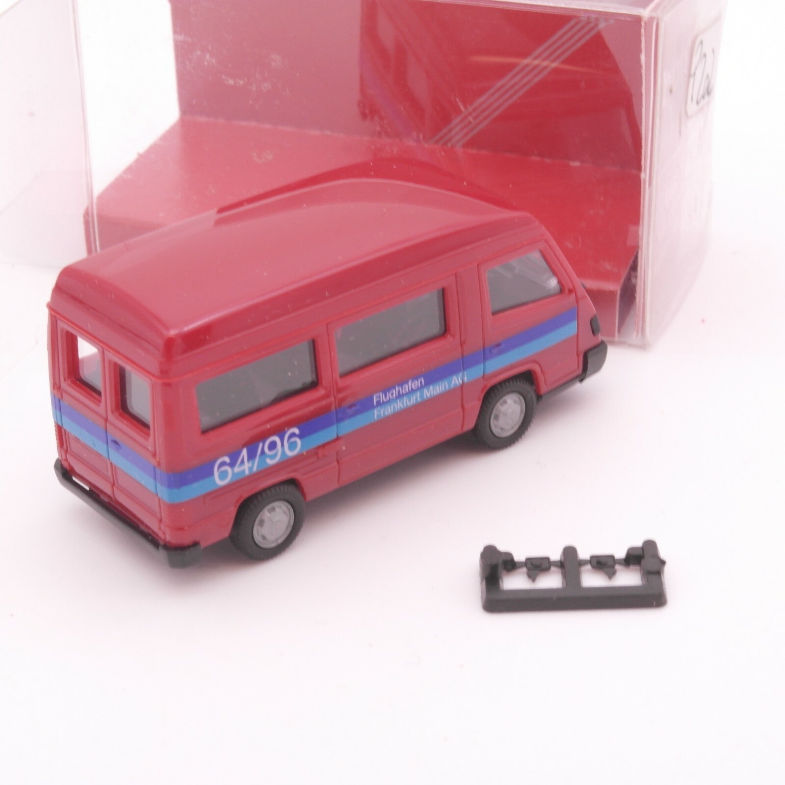 Herpa 1:87 043014 Mercedes Benz 100D Bus HD Flughafen Frankfurt in OVP RT1861 – Bild 3