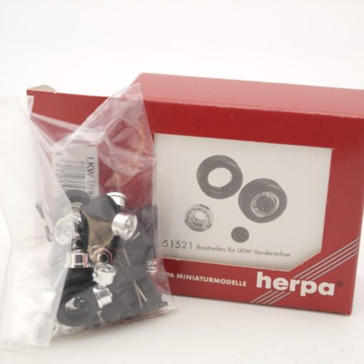 Herpa 1:87 051521 Breitreifen LKW neuwertig in OVP QR9015