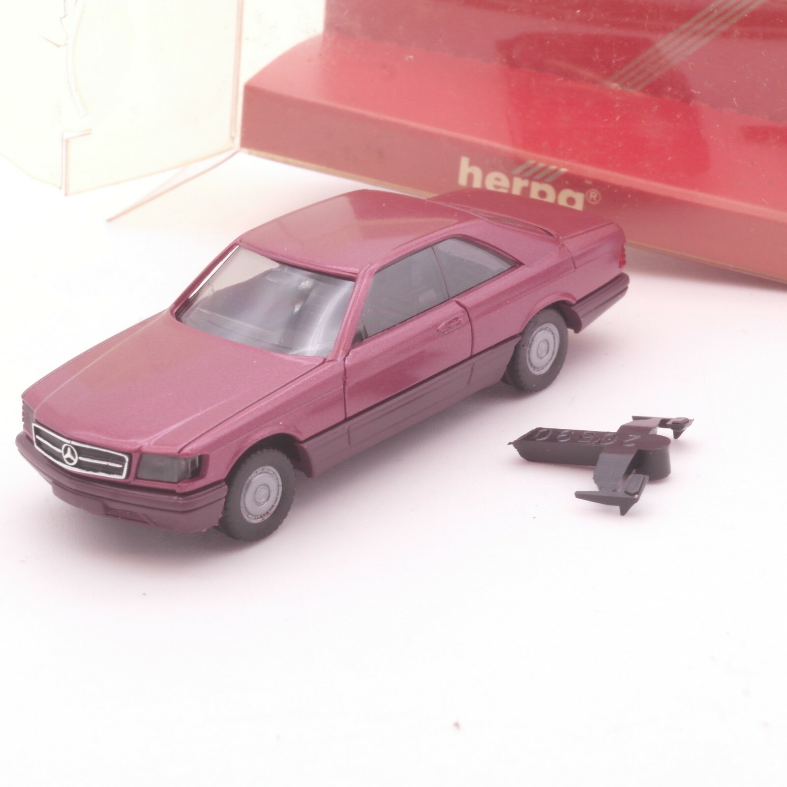 Herpa 1:87 3087  Mercedes-Benz 560 SEC in OVP RT6775