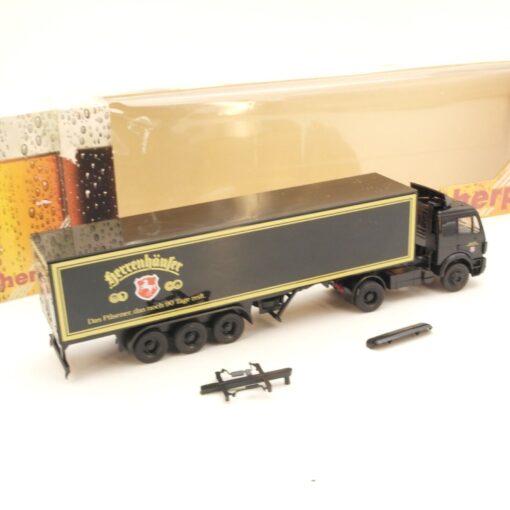 Herpa 1:87 Brauerei Edition MB SK Sattelzug Herrenhäuser in OVP RG7698 – Bild 3