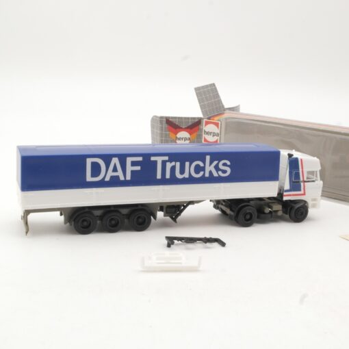 Herpa 1:87 DAF Pritsche / Plane DAF Trucks in OVP RR655 – Bild 3