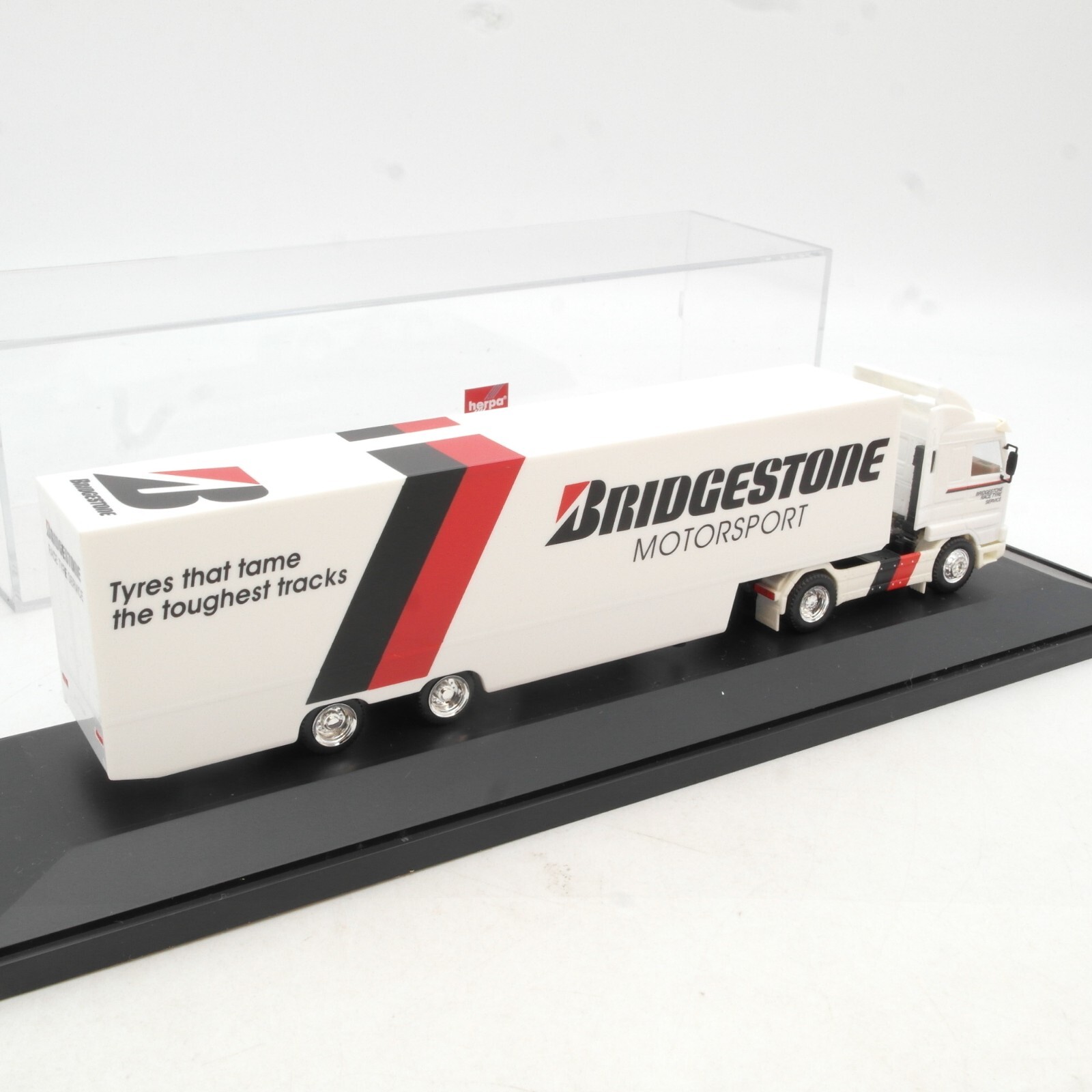Herpa 1:87 Scania R143 Streamline Bridgestone Motorsport in PC Box RG1701 – Bild 3