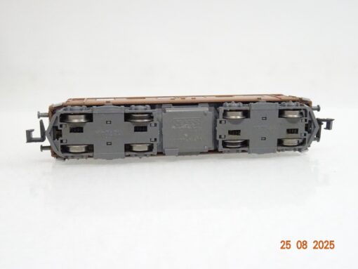 Kato N 10502 Schweiz E-Lok Ae 4/4 258 der BLS in EVP JL2552 – Bild 4