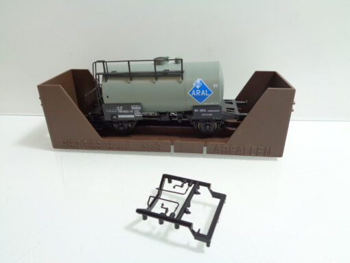 Klein Modellbahn H0 3362 Kesselwagen Aral der DB in OVP AR4958 – Bild 3