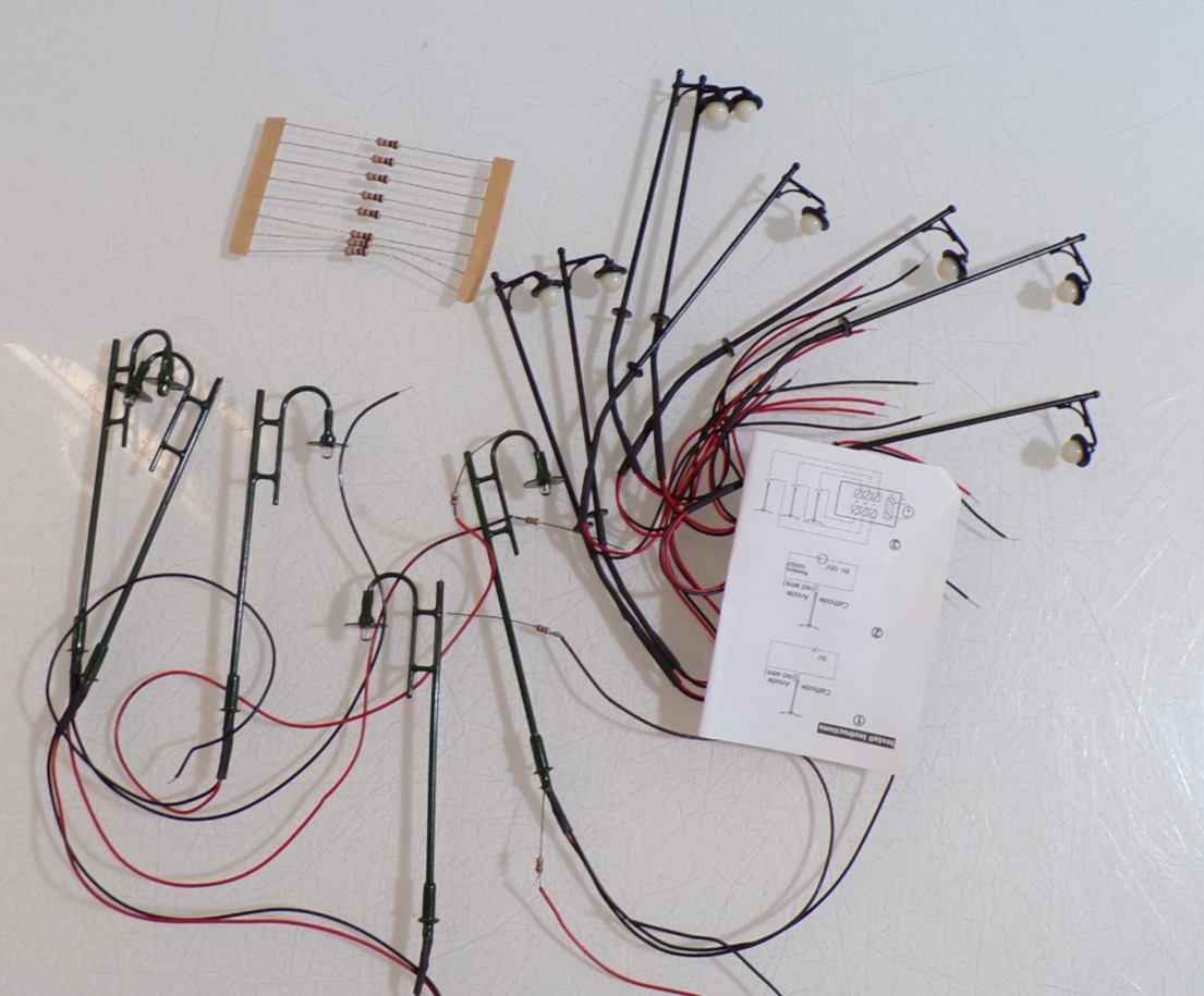 Konvolut Steckleuchten 13 Stück siehe Foto PK3065 o