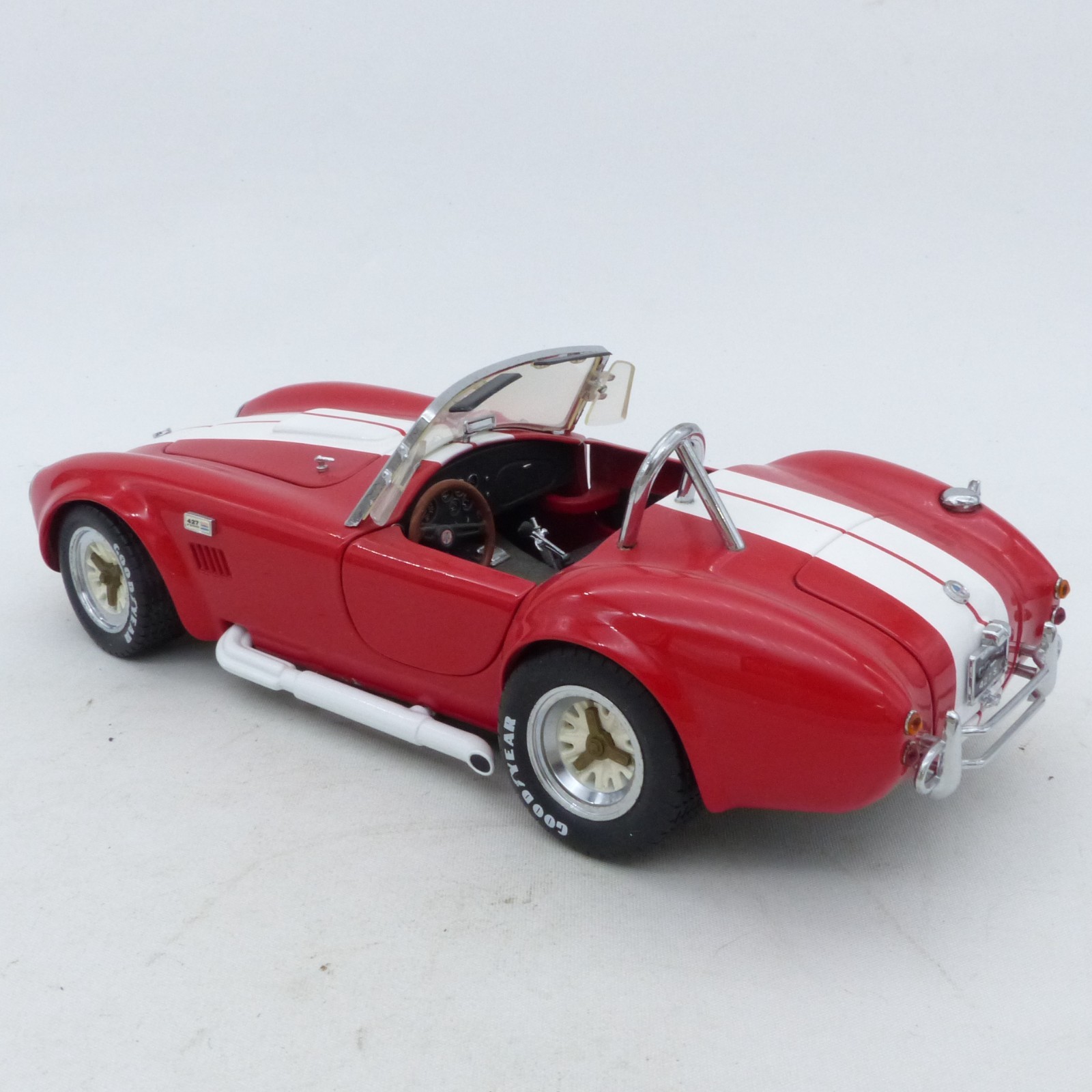 Kyosho 1:18 Shelby Cobra 427 S/C rot/weiß in Tüte siehe Bilder o. EX8389 – Bild 4