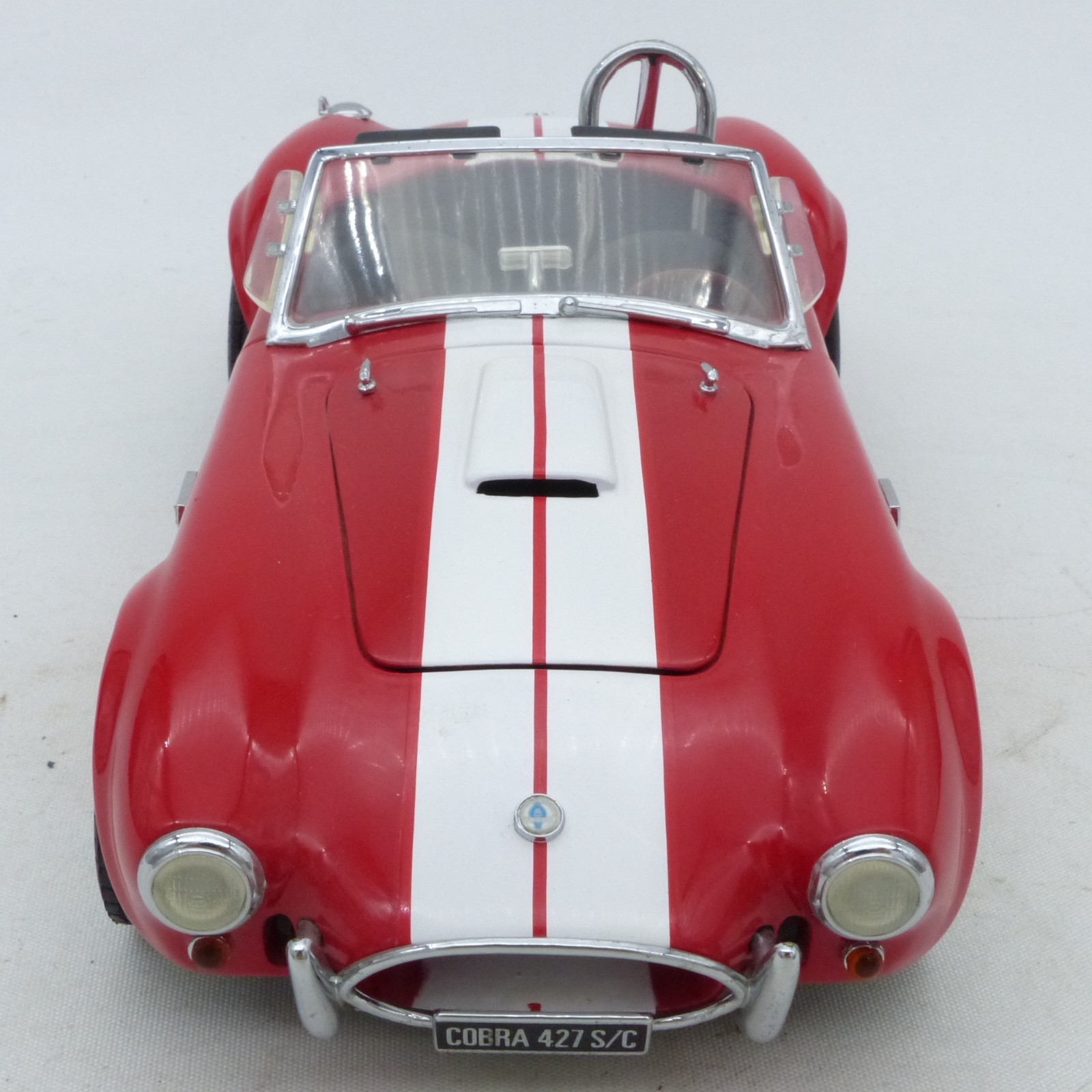 Kyosho 1:18 Shelby Cobra 427 S/C rot/weiß in Tüte siehe Bilder o. EX8389