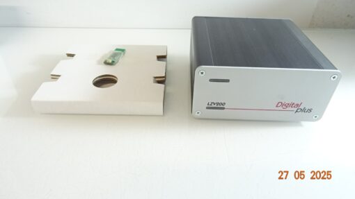 Lenz LZV 200 Zentrale mit Updatestick siehe Foto in OVP CK 8507 – Bild 3