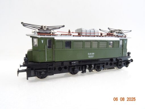 Liliput H0 113 00 Österreich E-Lok E 45 220 ÖBB 3-Leiter-Gleichstrom JL2148 o. – Bild 3