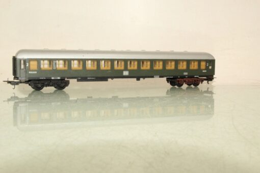 Lima H0 9316 Personenwagen 2. Kl. A4Üm der DB AK176 o.