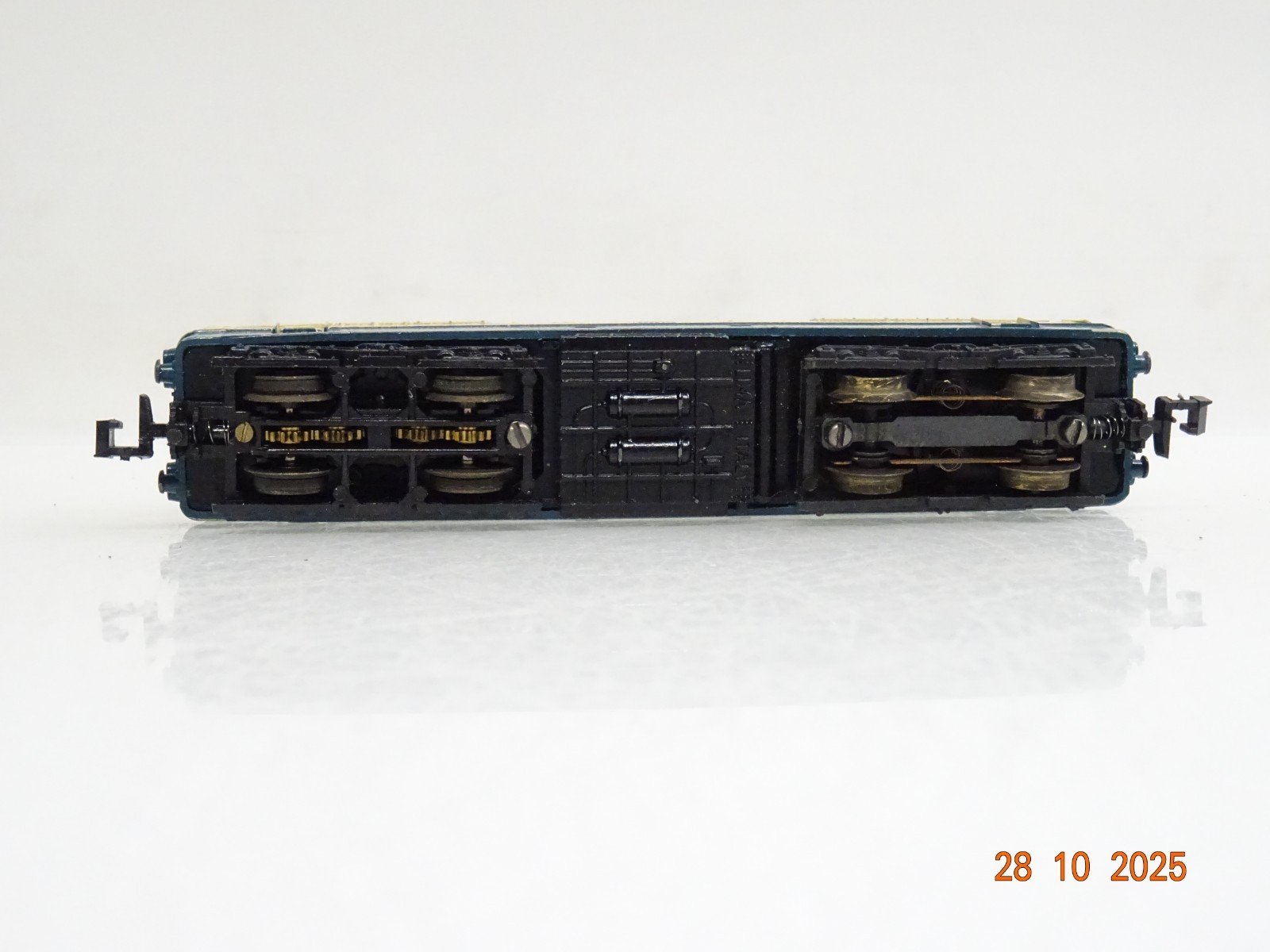 Lima N E-Lok BR 111 004-8 der DB JL3883 o. – Bild 5