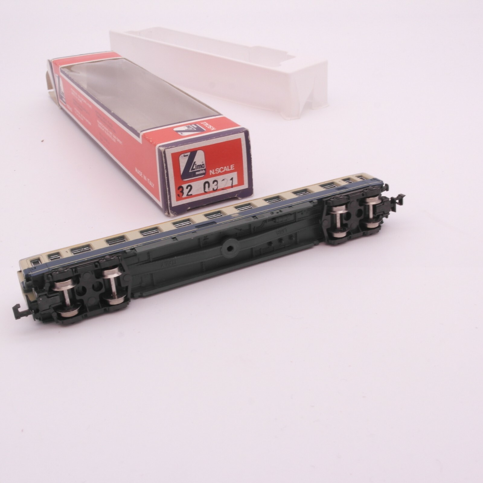 Lima N Personenwagen 1 Klasse der DB in EVP RT1206 – Bild 3