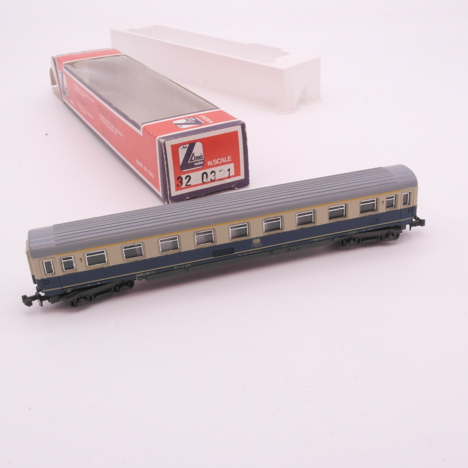 Lima N Personenwagen 1 Klasse der DB in EVP RT1206