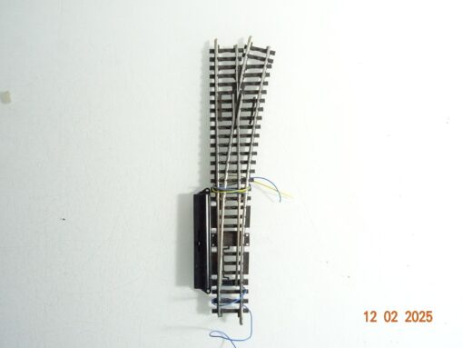 Märklin H0 2271 K-Gleis Weiche mit Antrieb rechts siehe Foto CK5929 o,