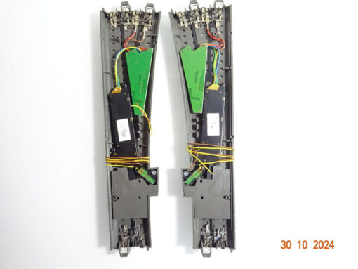 Märklin H0 24671 C-Gleis Weichepaar m. Antrieb und Decoder siehe Foto CK3684 o. – Bild 3