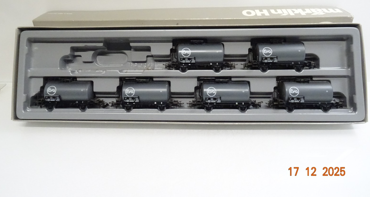 Märklin H0 2855 Kesselwagen-Set 6tlg. der DB ohne Lok in OVP JL5141