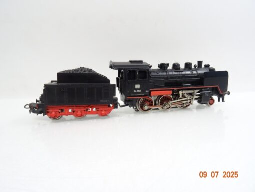 Märklin H0 3003 Dampflok BR 24 058 der DB JL1265 o. – Bild 3