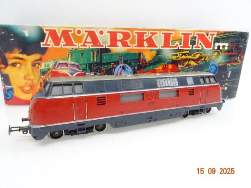 Märklin H0 3021 Diesellok V 200 060 der DB Metall in OVP JL3037