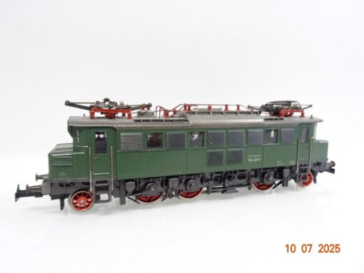 Märklin H0 3049 E-Lok BR 104 021-1 der DB JL1360 o. – Bild 3