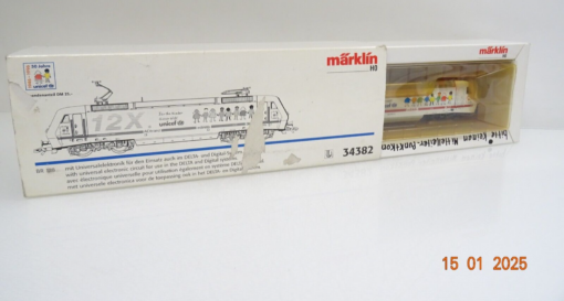 Märklin H0 3058 E-Lok BR 128 12X Unicef Delta in OVP LE8287 – Bild 6