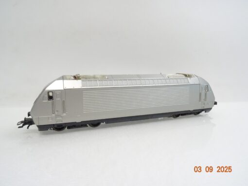 Märklin H0 3461 Schweiz E-Lok Serie 460 silber der SBB in OVP JL2736 – Bild 3