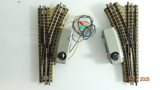 Märklin H0 3600 Weichenpaar mit durchgehender Mittelleiter in OVP CK9187 – Bild 3