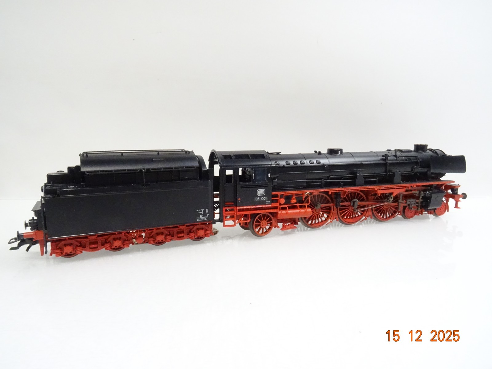 Märklin H0 37915 Dampflok BR 03 1001 der DB Mfx Sound in OVP JL5093 – Bild 3
