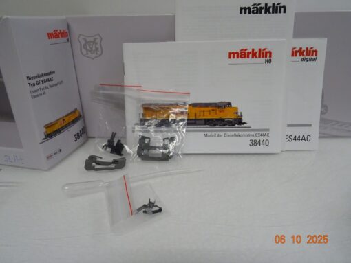 Märklin H0 38440 US Diesellok GE ES44AC Union Pacific MFX Sound in OVP JL3337 – Bild 3