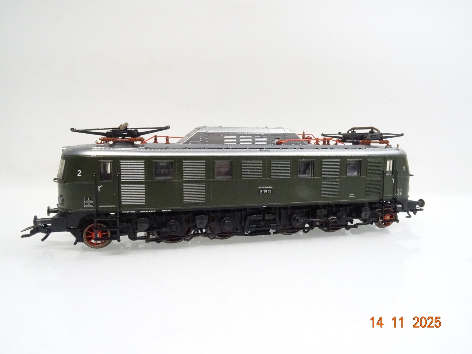 Märklin H0 39190 E-Lok E 19 11 der DB Digital in OVP JL4513 – Bild 3