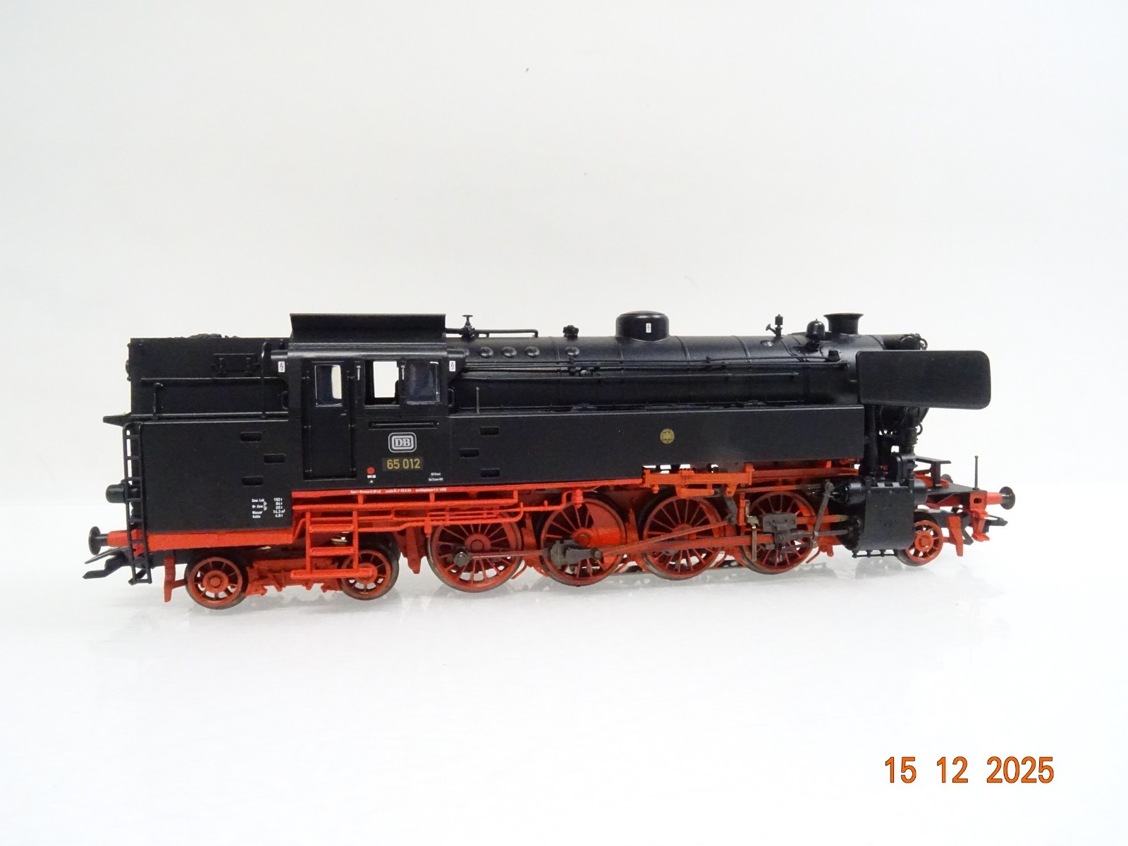 Märklin H0 39650 Dampflok BR 65 012 der DB Mfx Sound in OVP JL5083 – Bild 4