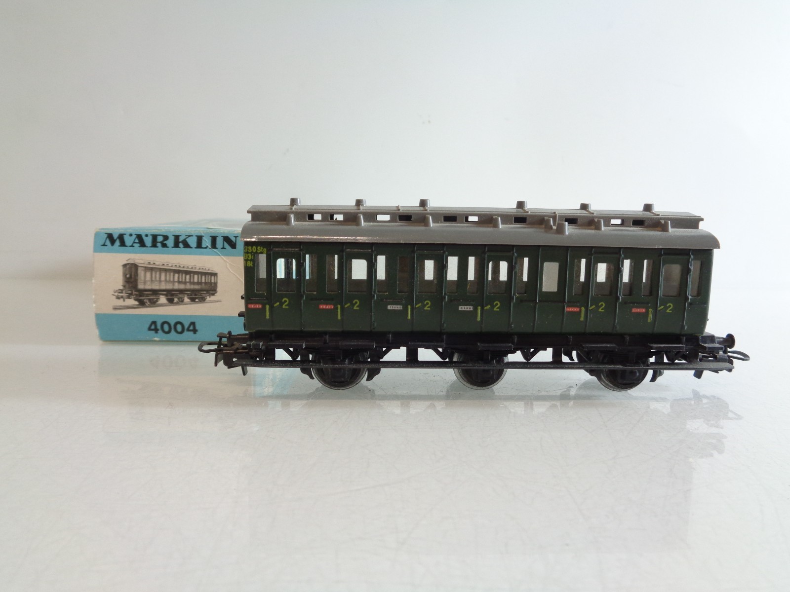 Märklin H0 4004 Abteilwagen 2.Kl. in OVP BH853