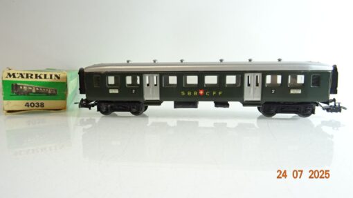 Märklin H0 4038 Personenwagen 2.Kl. der SBB Blech in OVP PR9190