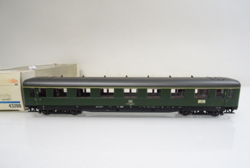 Märklin H0 43200 Schürzenwagen 1. Kl. der DB Licht in OVP PR5806