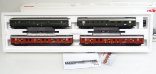 Märklin H0 43204 Schnellzugwagen-Set 4tlg. der DB neuwertig in OVP LE3967
