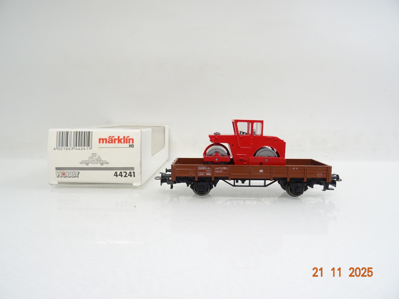 Märklin H0 44241 Niederbordwagen mit Walze in OVP BH1332