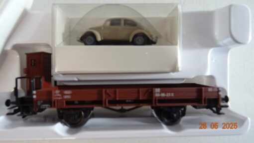 Märklin H0 46063 Niederbordwagen mit Ladung der DR in OVP PR8065 – Bild 3