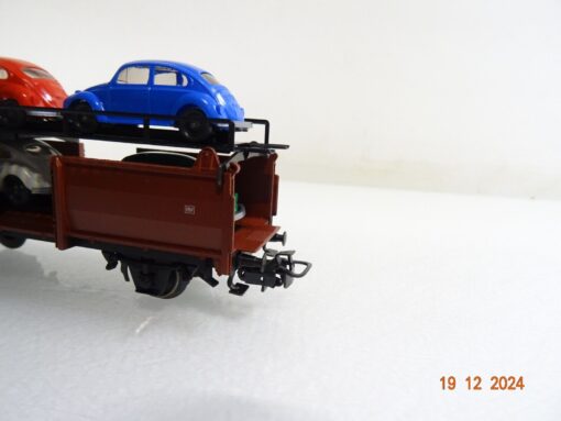 Märklin H0 4613 Autotransportwagen mit 4 VW Käfer der DB in OVP CK5004 – Bild 5