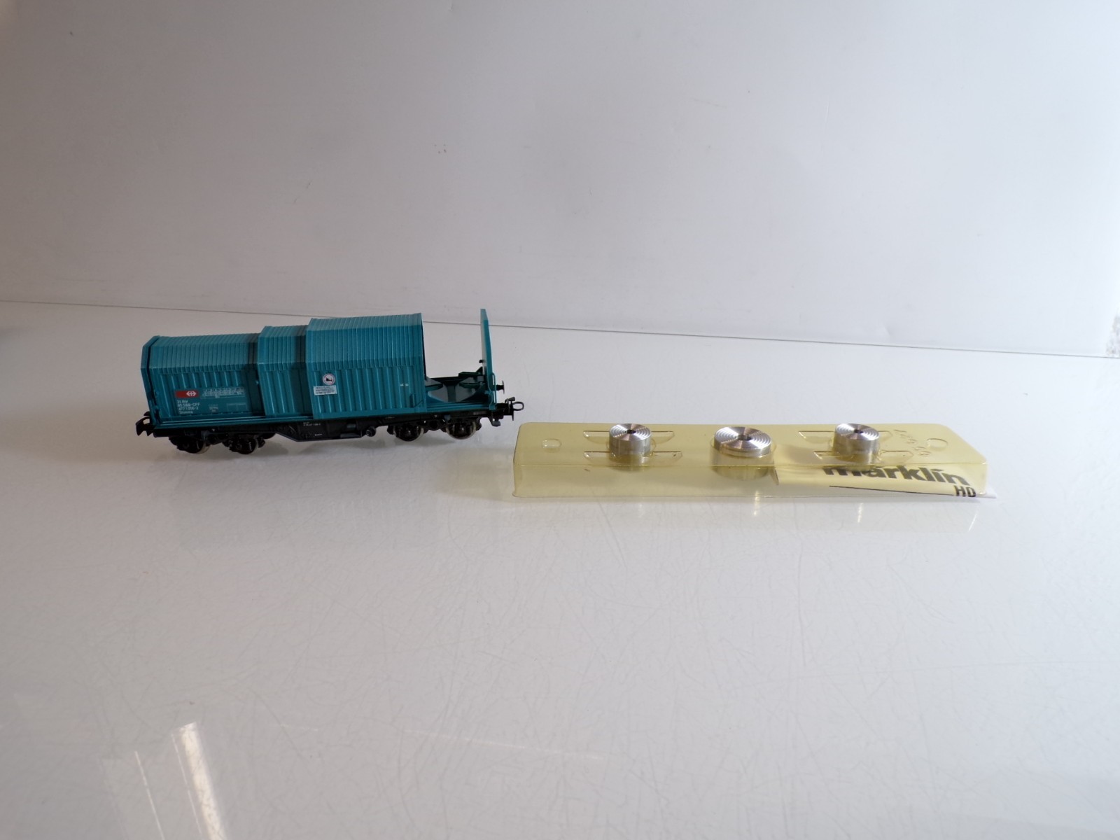 Märklin H0 4687 Drehgestellwagen mit Teleskophauben der DB in OVP HS59 – Bild 3