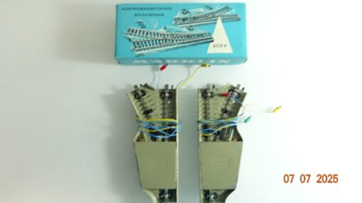 Märklin H0 5117 elekt. Weichenpaar siehe Foto in OVP CK9424 – Bild 3